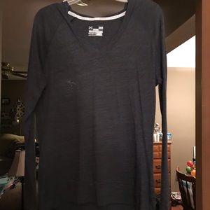 Heather grey Under Armour hooded shirt